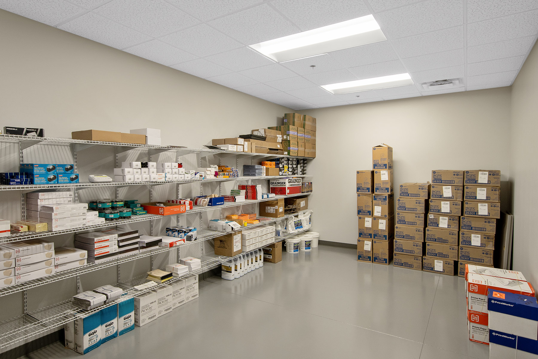 ODFL Mesa, AZ office storage room