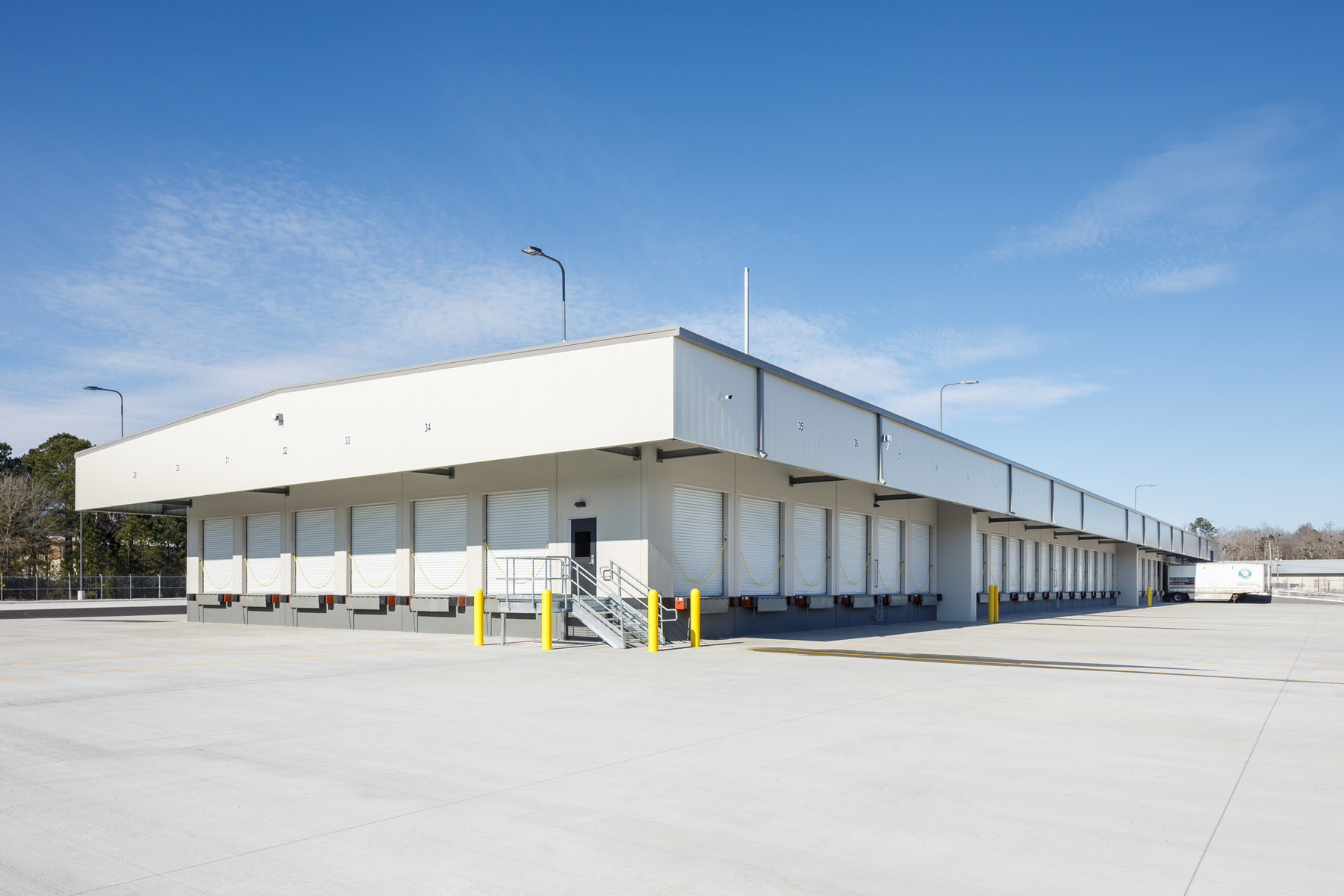 ODFL Columbia, SC, loading dock exterior