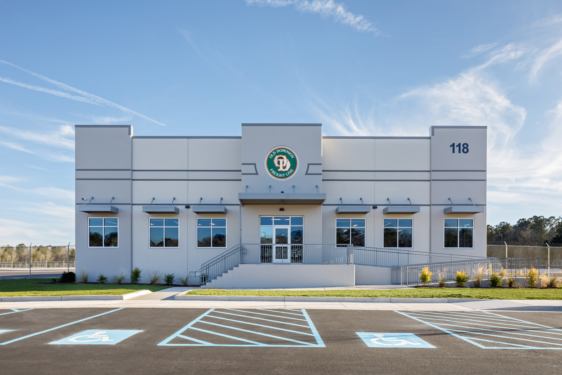 ODFL Columbia, SC, front entrance, building exterior