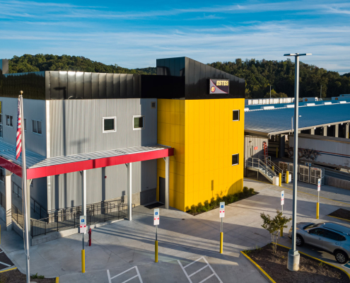 Estes, Knoxville TN, view of the west face of the dock office